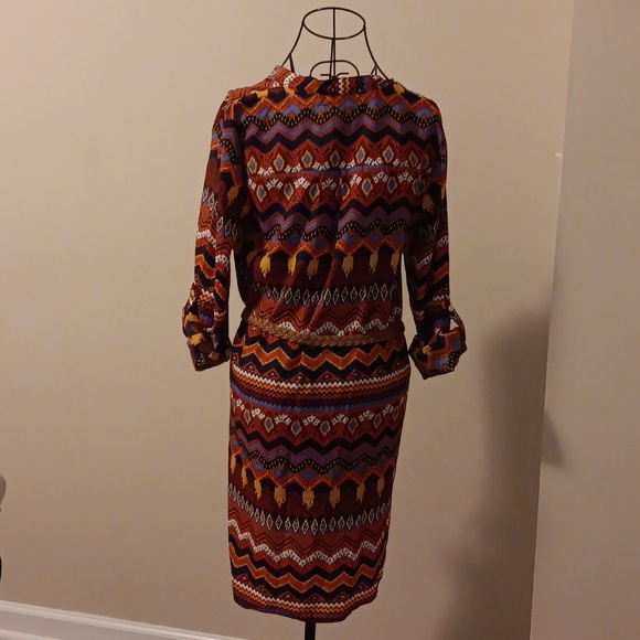 NWTS Tribal Print Tunic Dress &Tribal Feather Earrings - Picture 5 of 5
